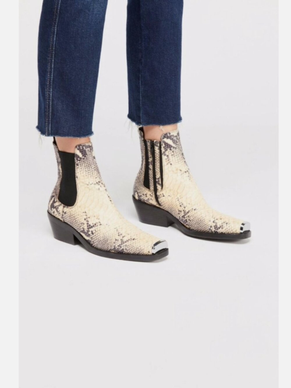 New Free People Brisbane Chelsea Boot Size 5.5 MSRP: $178